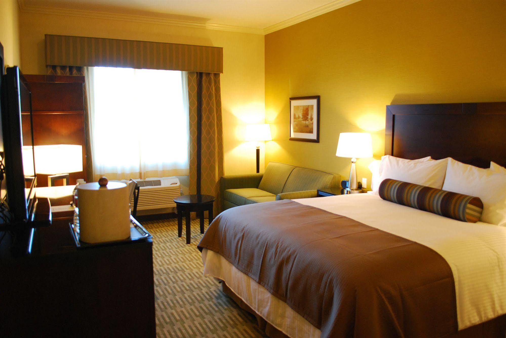 The Oaks Hotel & Suites Paso Robles Exterior foto